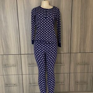 Vineyard Vines Women’s Santa Pajamas.  Size S.
